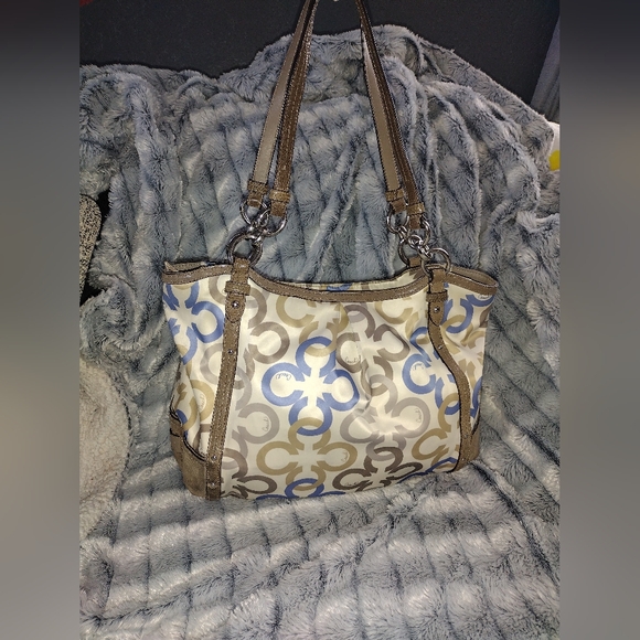 COACH Alexandra Chsin Link Clover Signature C Multicolor Shoulder Bag - Picture 5 of 10